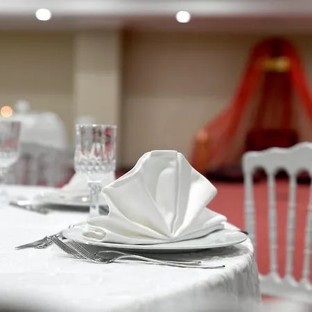 Grand Halic Goldenhorn Hotel Istanboel