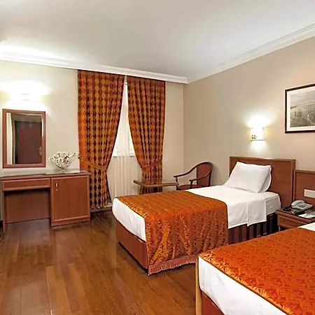 Grand Halic Goldenhorn 4* Estambul