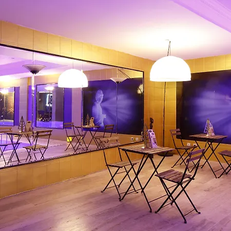 Grand Halic Goldenhorn